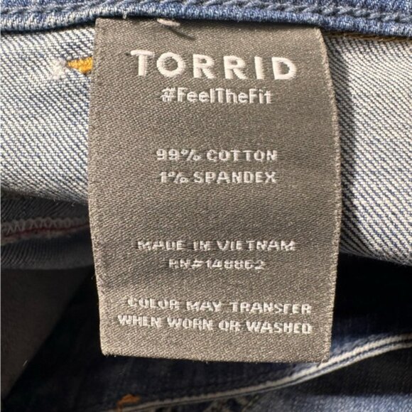 Torrid Crop Boyfriend Straight Vintage Stretch Mid-Rise Jean Size 16 - Picture 9 of 9